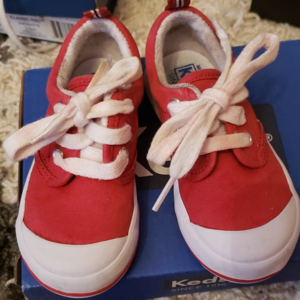 Red toddler  keds